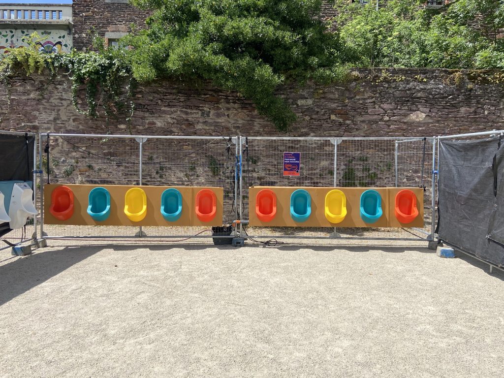 Urinoirs Ti'Pi colorés