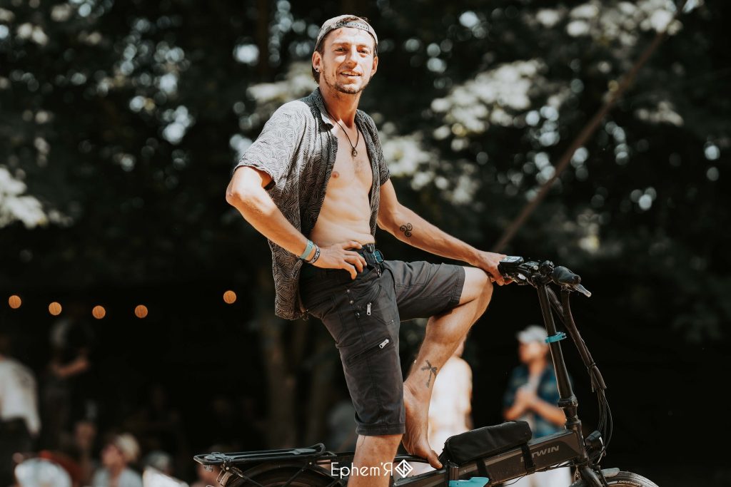 Victor Auberger Tentes stretch Bretagne